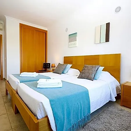 Hotel A68 - Palmeiras Paz Lagos